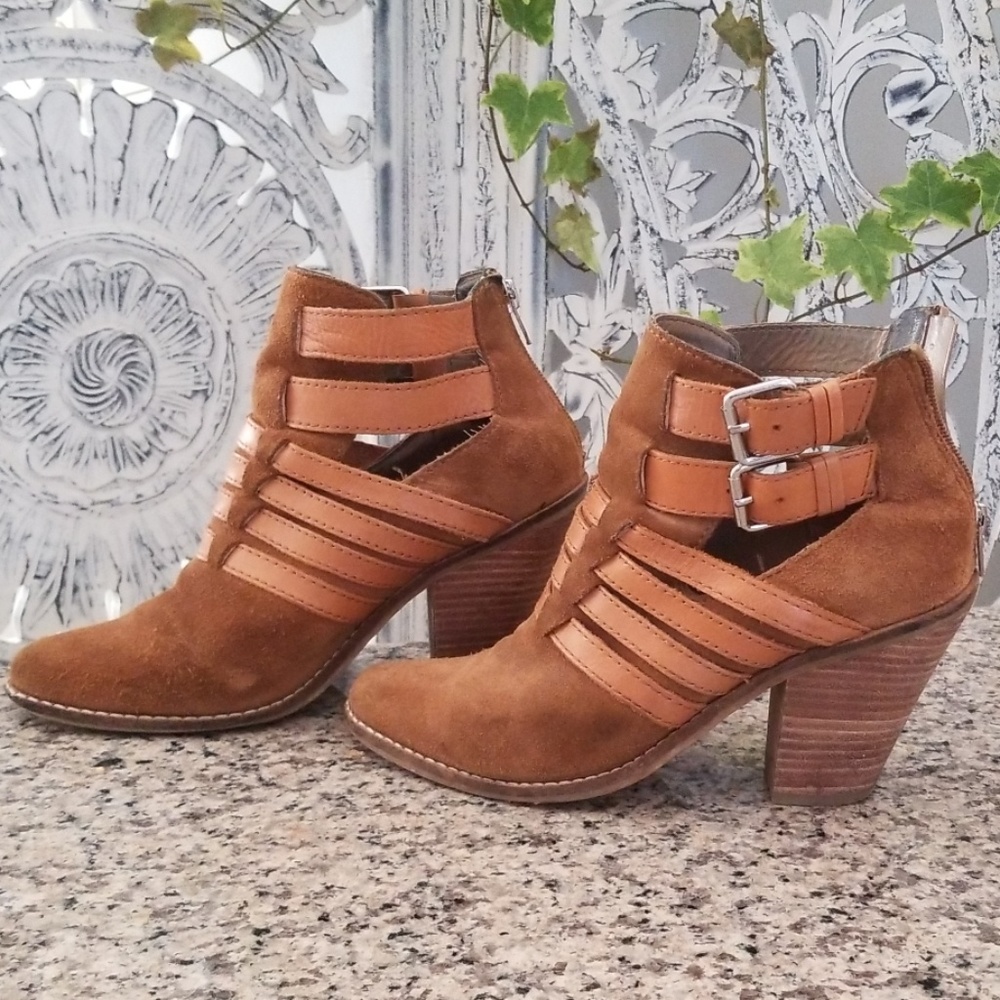 DV Suede Ankle booties